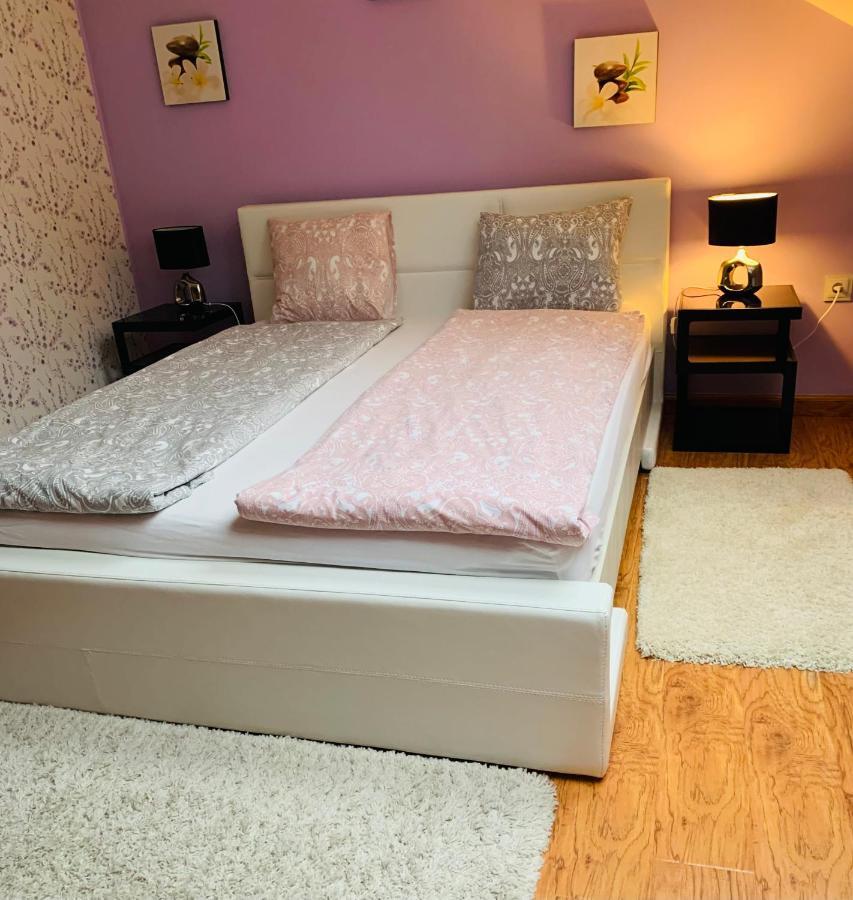 Casa Central Luxury Oradea Exterior foto